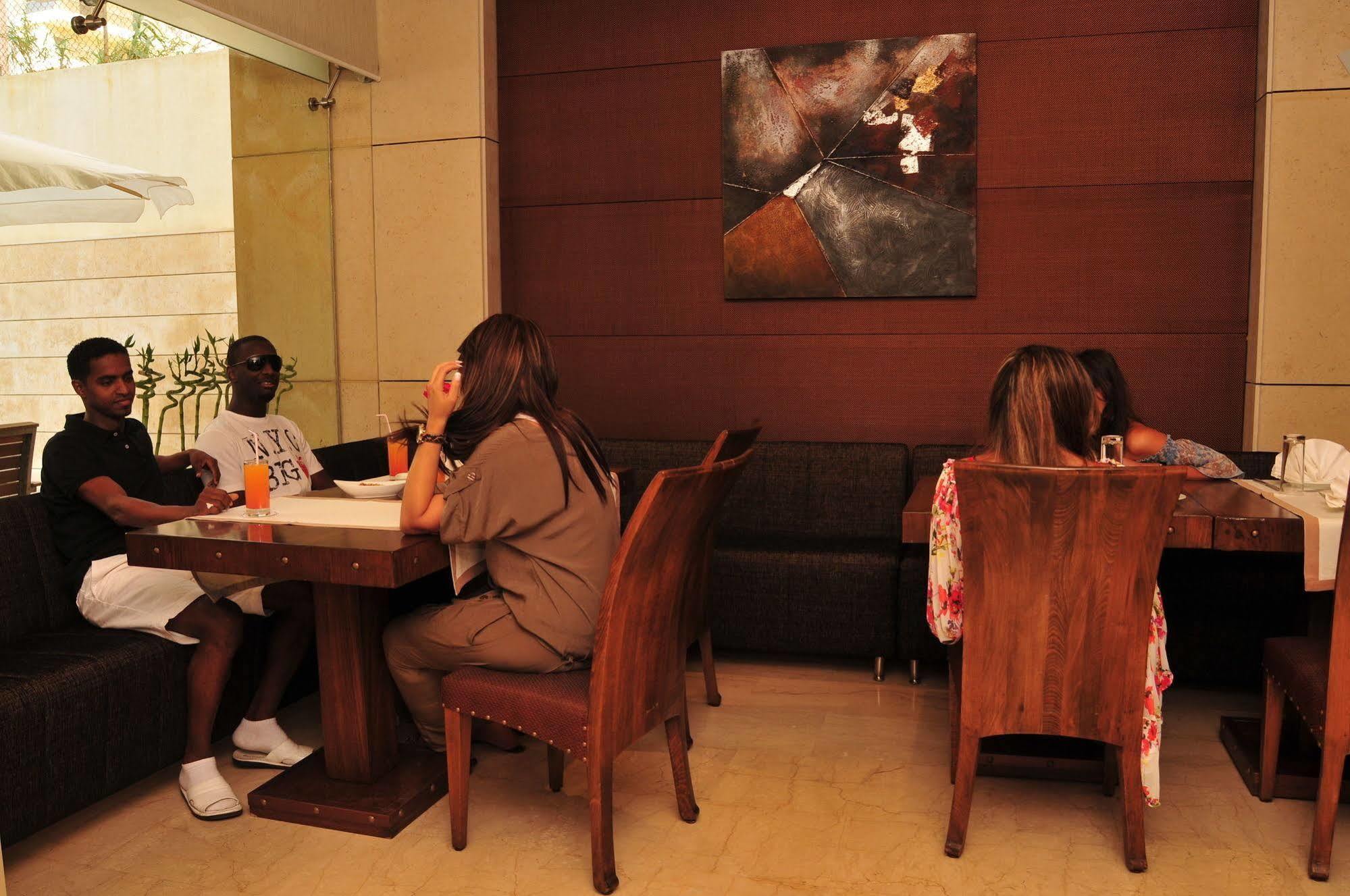 City Suite Hotel Beirut Exterior photo