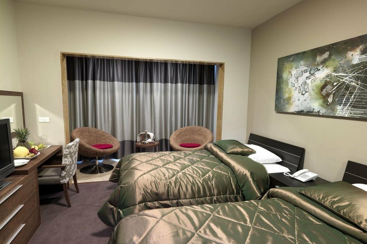 City Suite Hotel Beirut Room photo